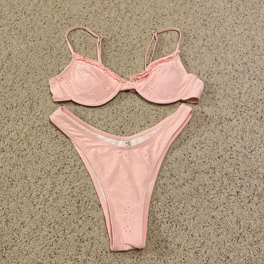 Romwe PINK eyelet bikini swim